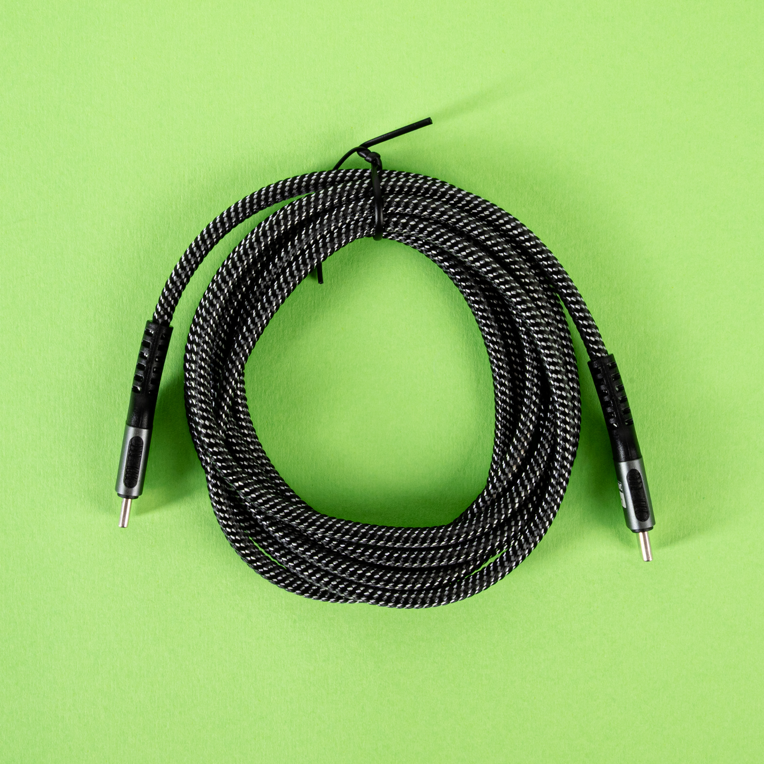 GIZZU 240W 480Mbps Type-C 2m Cable - Image 2