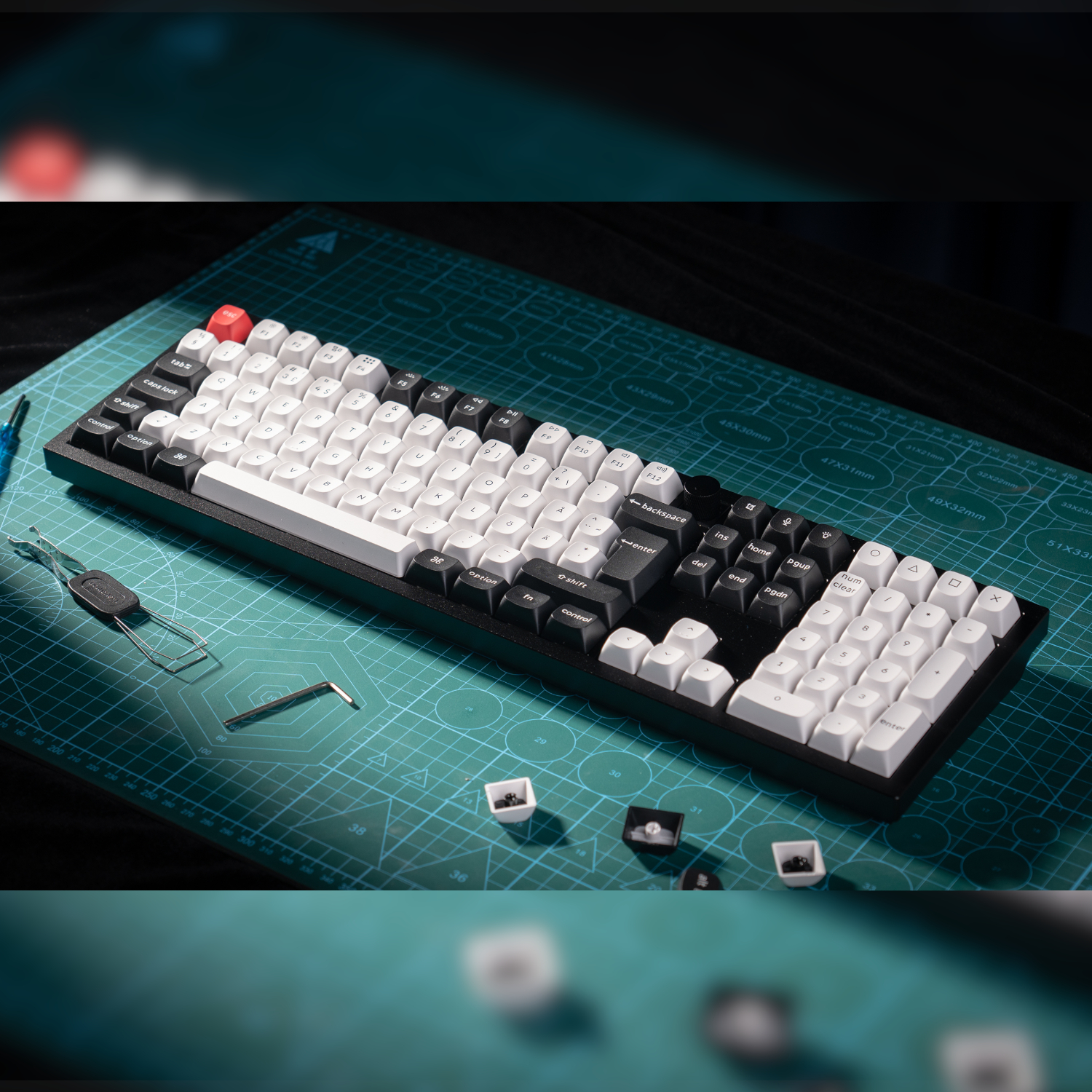 Keychron Q6 HE QMK Full-size Wireless Custom Mechanical Keyboard (Nebula Switch) – Carbon Black - Image 4