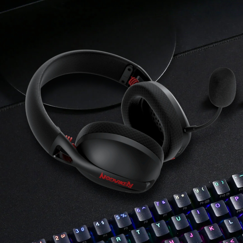 REDRAGON Over-Ear IRE BT5.2 Wireless Gaming Headset - Black - Image 4